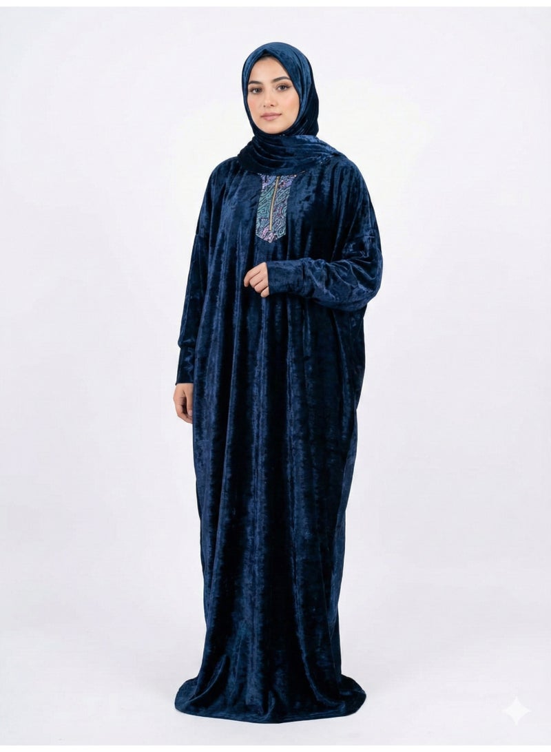 شرشف صلاة مخملي فاخر (جلابية) بسحاب ذهبي وصدرية مزخرفة أنيقة مع طرحة متصلة - لون كحلي ملكي - Image 1